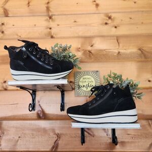 Carmela Love Leather Ankle Boot Black Platform Wedge Suede Sneaker Trainer Sz 40
